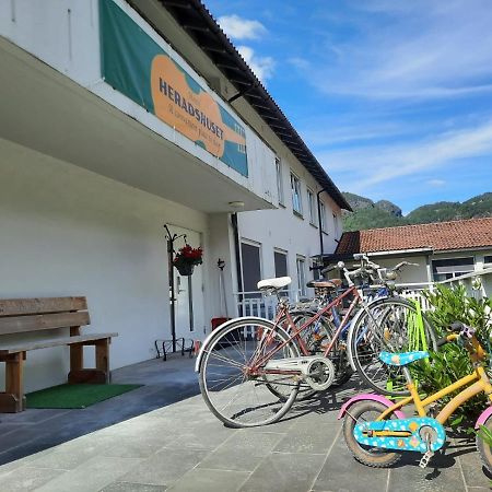 Heradshuset Granvin Esterno foto